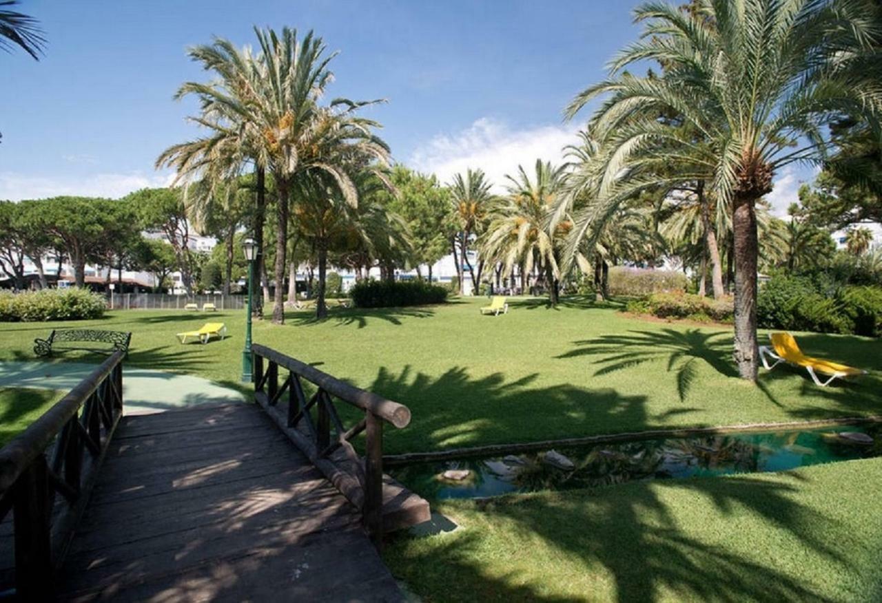 Beachfront Luxury Residence, Playas del Duque, Puerto Banús, Marbella Exterior foto